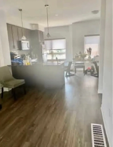 3 beds 3 bath townhouse - Cambridge ON Image# 4