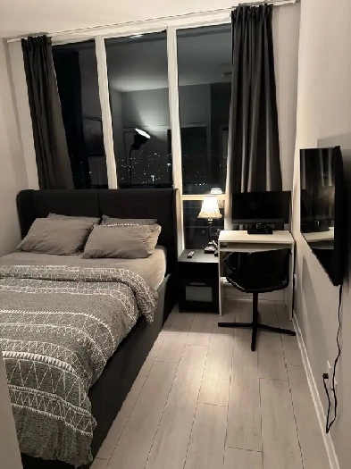 Luxury Private Ensuite Room   Private Bathroom for rent Image# 9
