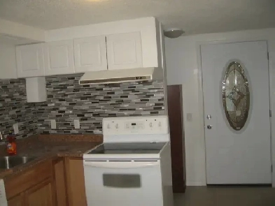 Room for rent close UoC and brentwood C train Image# 4