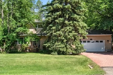 Fabulous family home in Montgomery! Image# 3