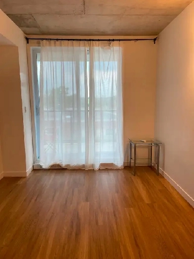 New building in Bois Franc- one bedroom for rent Image# 7