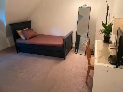 Room for rent Image# 3