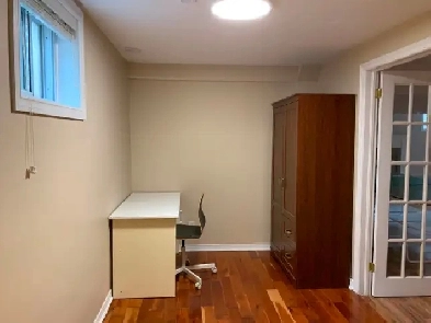 Room for rent to female student Image# 7