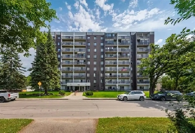 Gorgeous St Vital 2-Bed Condo - Only $199,900 Image# 7