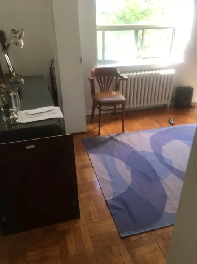 Room for rent short term only  1 month available immediately Image# 1