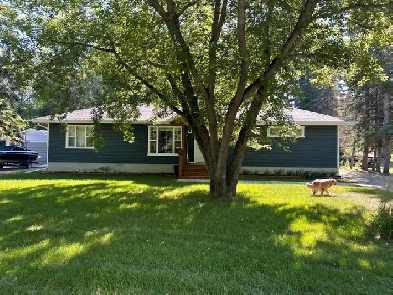 4-Season  Cabin for sale in Nutimik Lake- North Whiteshell Image# 9