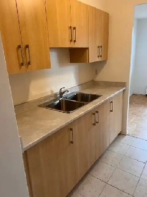 1 bedroom 1 bathroom apartment Stouffville ON Image# 2