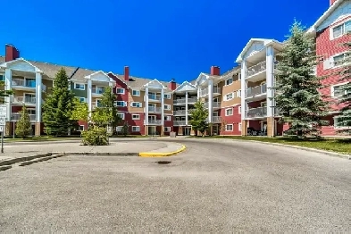 Great CONDO in McKenzie Towne Image# 7