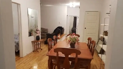 3 chambres dans 6 1/2 meublé Image# 1