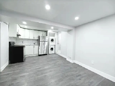 Legal basement for rent near Square One Mississauga UTM Sheridan Image# 3