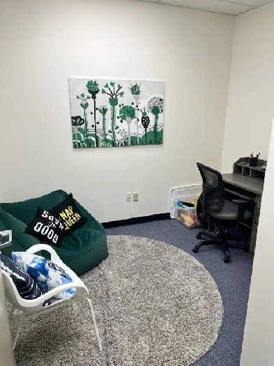 Pay-Per-Use Office for Rent – Ideal for Therapists Image# 1