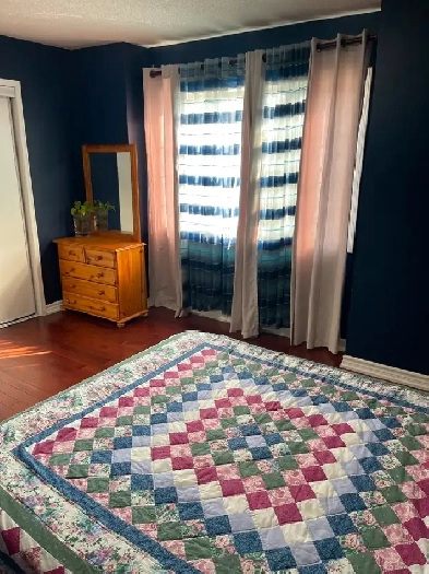 Fully furnished room on the upper floor Image# 1