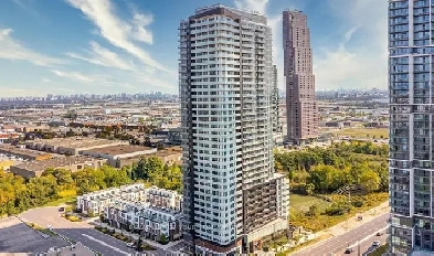 1 Bed, 1 Bath Condo Apartment in Vaughan with Parking & Locker Image# 4