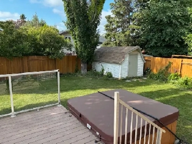 EAST SIDE FULLY RENOVATED  6 BEDROOM HOUSE FOR SALE Image# 2