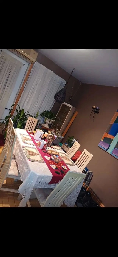 Chambre à Louer dans notre Colocation à Jean Talon Dispo Mainten Image# 2