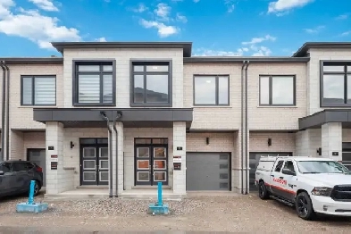 6 Observatory Way, Brooklin Image# 1