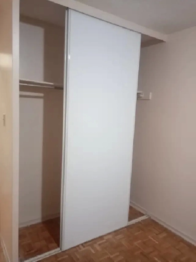 Room for rent in a 2 bedroom apartment Image# 1