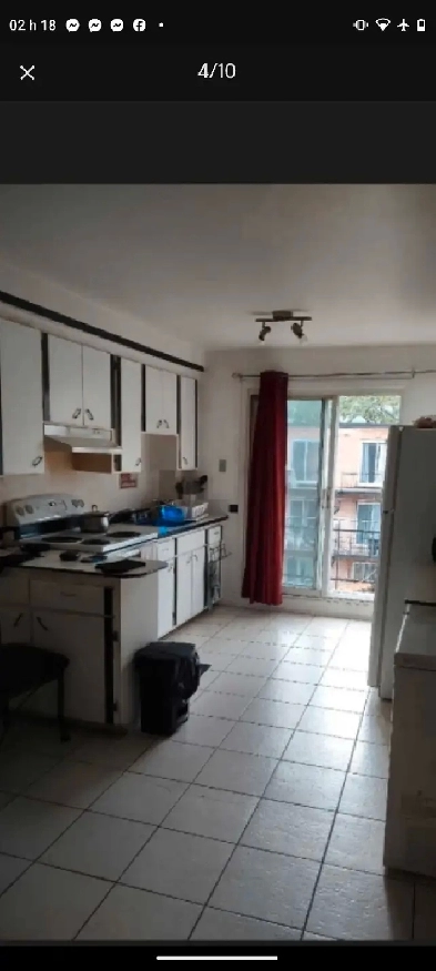 grand 4 1/2 chambre privée coloc recherche Image# 2