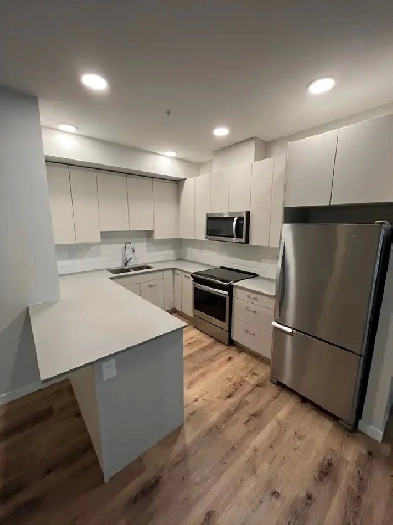 2 Bedroom Glenmore Condo Image# 1