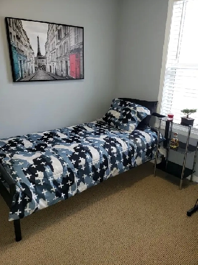 Roommate wanted to share 3 Bedroom Home Image# 3