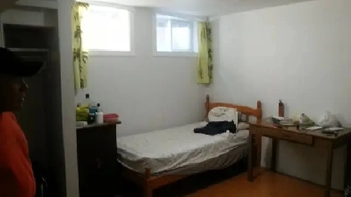 Room for rent,Parking, Finch/Victoria P, Seneca College,(male)In Image# 1