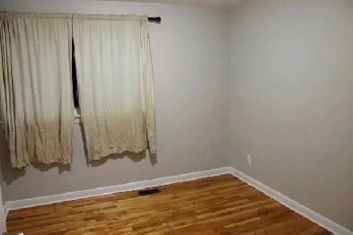 Room to rent for August Image# 6
