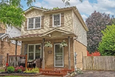 Updated and Ready to Impress 3 Bedroom Home On a Pie Shaped Lot! Image# 1