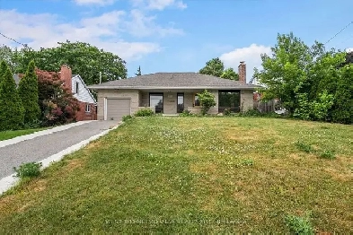 Charming bungalow! Image# 1