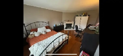 Student Rental  - 121 University Ave E - All Inclusive Image# 2