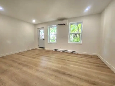 Live Beautifully in the Heart of St-Henri – Fully Renovated 2BED Image# 8