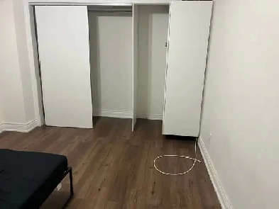 Big & Spacious Rooms near UTSC and Centennial from Sep 1 Image# 5
