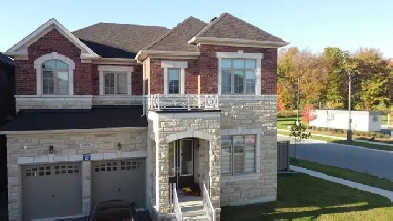 2 Bedroom Home for Lease in Oakville Heated Floors Hardwood Image# 1