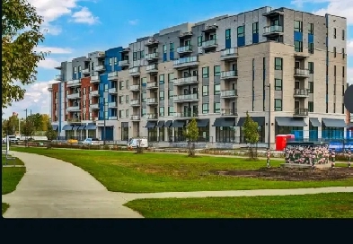 Brand new 2bed/2bath condo rental w/huge terrace-park/hill view Image# 5