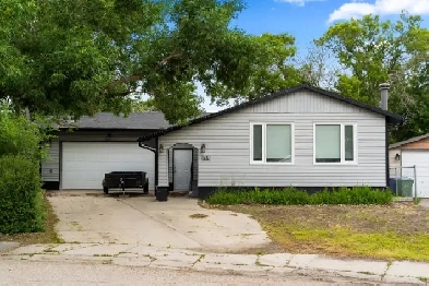 16 Pleasantview By - Charming Bungalow Located In Uplands Image# 3