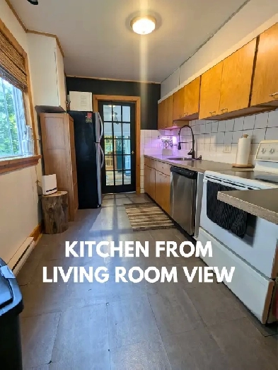 Charming 2-Bedroom House with Private Yard & Garage – $1800 Image# 1