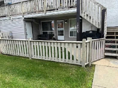 BEAUTIFUL 1120 SQ FT BUNGALOW STYLE TOWNHOUSE $194,900 Image# 7