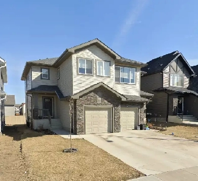 FOR SALE 3 BED, 2.5 BATH HOUSE IN EDMONTON Image# 1