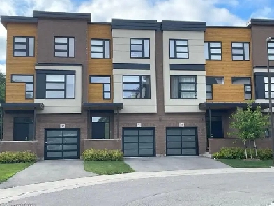 Student Room for Rent - 5 min Drive to University of Guelph Image# 7