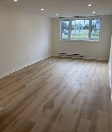1 Bed 1 Bath House with separate entrance (ground floor) Image# 3