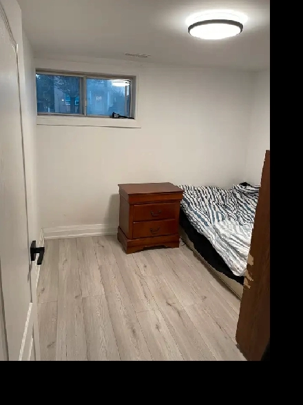 Clean, Spacious 3 Bedrooms Basement Apartment for Rent! Image# 3