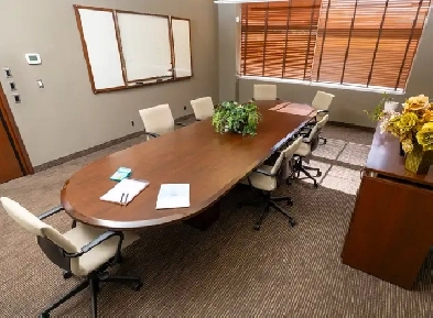 Large Boardroom with lots of light for rent Image# 1