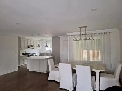 Fully Renovated 3 Bed 2 Bath Main Floor Unit Image# 1