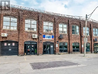 Fully Equipped Gym – For Sale in East Toronto Image# 1
