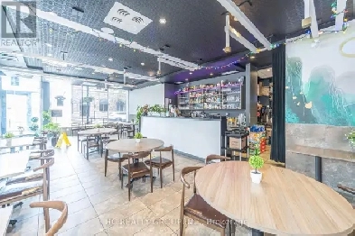 Top-Rated Restaurant For Sale – Downtown Brampton Image# 1