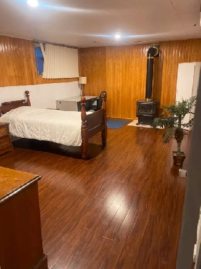 BOUCHERVILLE.-CHAMBRE À LOUER Image# 6