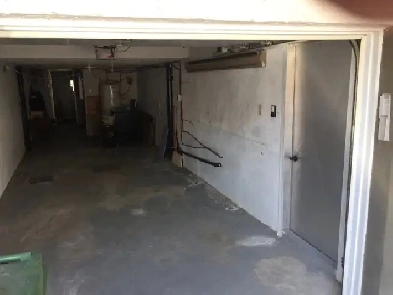 Garage for Rent, Storage, Heated, 165 feet square, Montreal Nord Image# 3