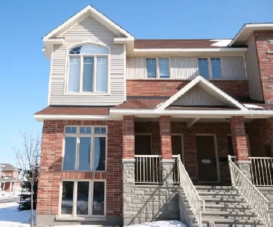 Beautiful Barrhaven Condo for rent Image# 2