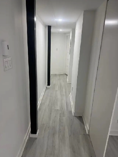 apparemment 4 1/2 Image# 3