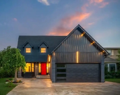 Beautiful Modern Detchatched Home For Lease Image# 3