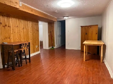 2 Br Basement Unit in GALT - Separate Entry Image# 4
